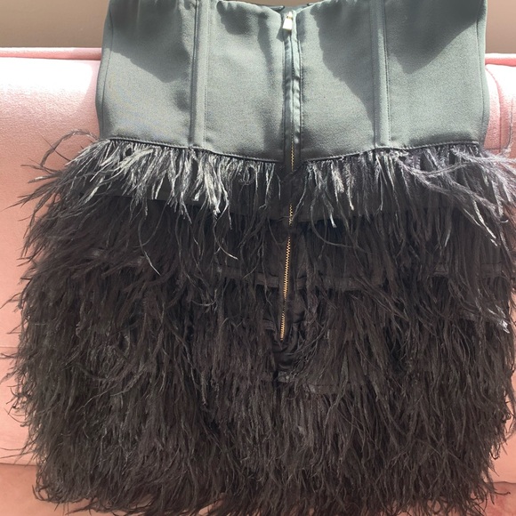 GUESS by Marciano Paris Feather Tube Dress - Picture 8 of 9